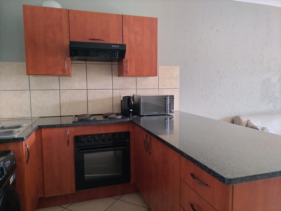 2 Bedroom Property for Sale in Waterval East North West